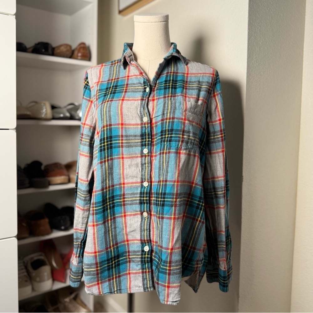 Old Navy Multicolor Plaid Button-Up Long Sleeve Shirt Size Medium